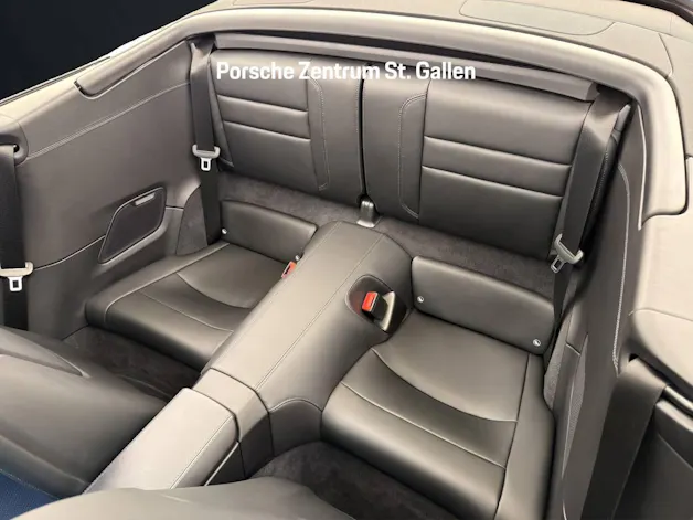 Porsche 911 Carrera Cabriolet