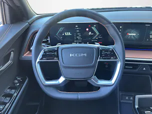 KGM Torres EVX Platinum