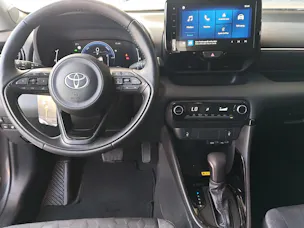 Toyota Yaris 1.5 VVT-i HSD Trend