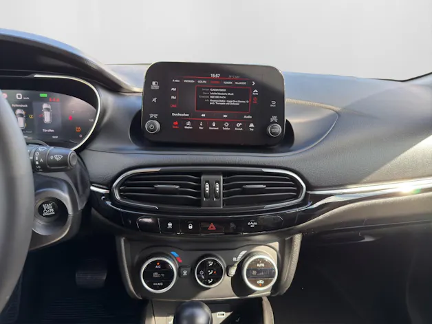 FIAT Tipo 1.5 Hybrid City Life