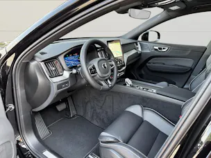 Volvo XC60 2.0 T6 TE Black Edition eAWD