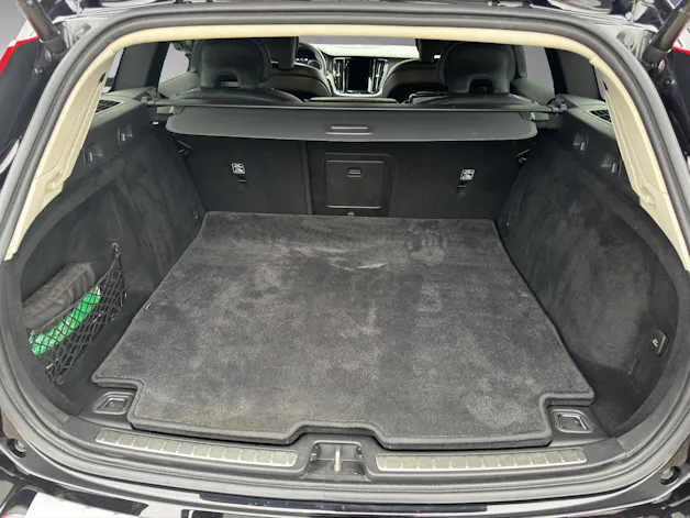 Volvo V60 2.0 T6 TE Business eAWD