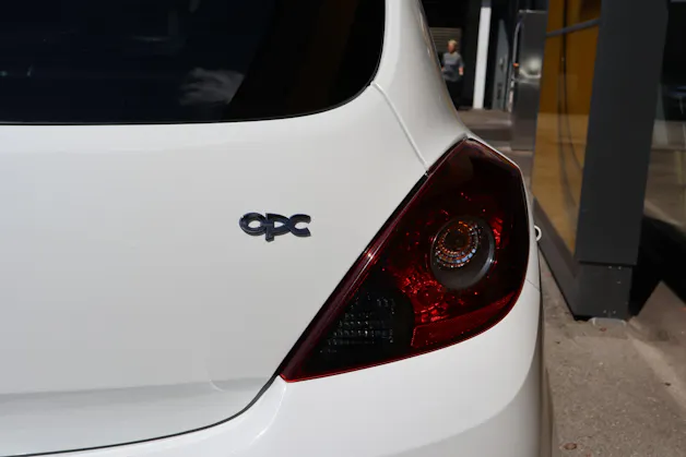 Opel Corsa 1.6 T OPC