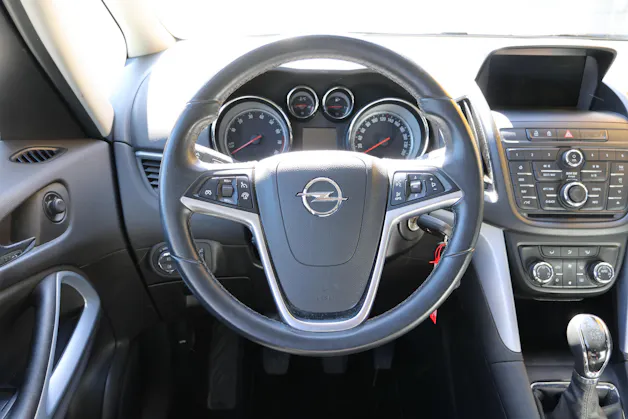 Opel Zafira Tourer 1.4T eFLEX Enjoy S/S