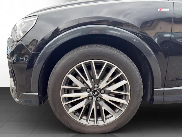 Audi Q3 SB 40TDI S line Att qu