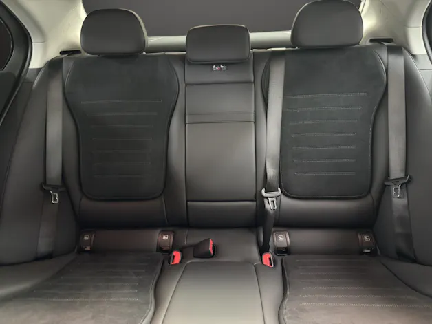 Mercedes-Benz C 220 d 4 Matic Swiss Star