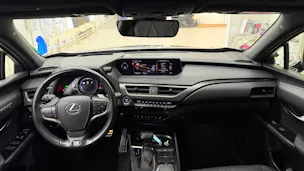Lexus UX 250h F Sport AWD Automatic