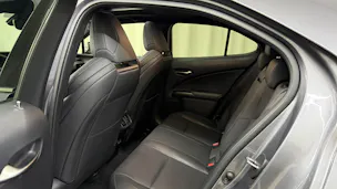 Lexus UX 250h F Sport AWD Automatic