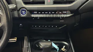 Lexus UX 250h F Sport AWD Automatic