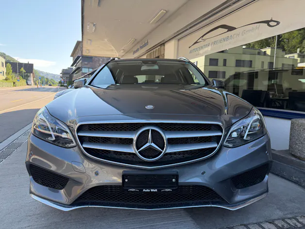 Mercedes-Benz E 350 BlueTEC 4Matic 7G-Tronic