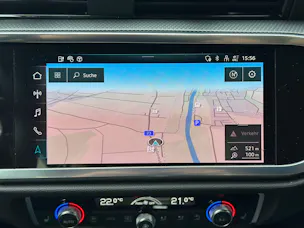 Audi Q3 45 TFSI e S line Attraction S-tronic