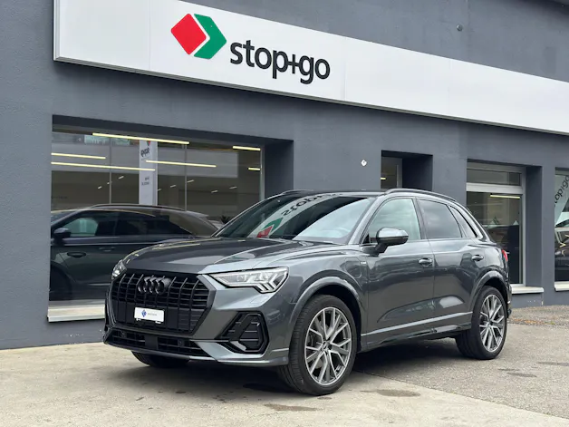 Audi Q3 45 TFSI e S line Attraction S-tronic