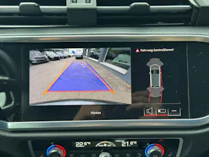Audi Q3 45 TFSI e S line Attraction S-tronic