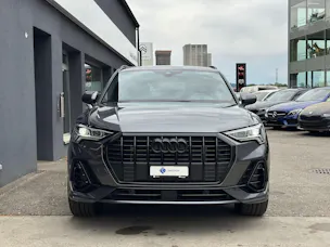 Audi Q3 45 TFSI e S line Attraction S-tronic