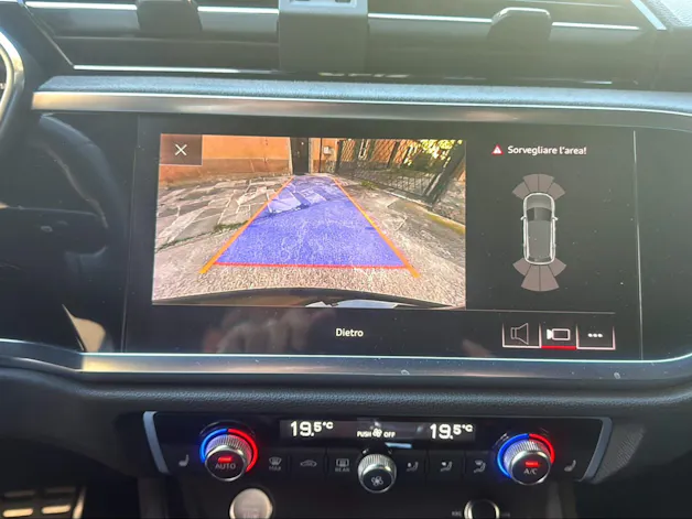 Audi Q3 40 TFSI S line quattro S-tronic