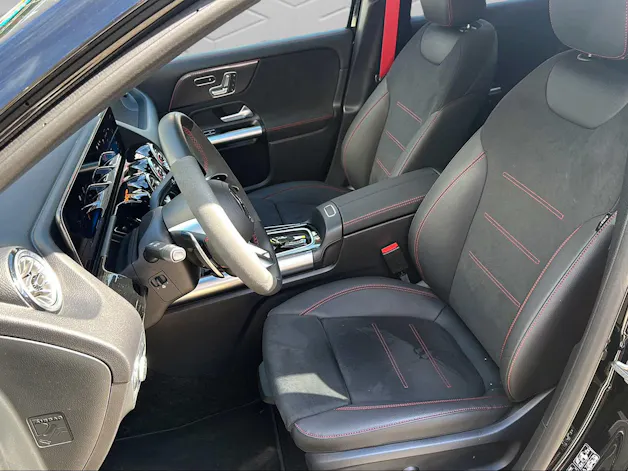 Mercedes-Benz GLA AMG 45 S 4Matic+ 8G-DCT
