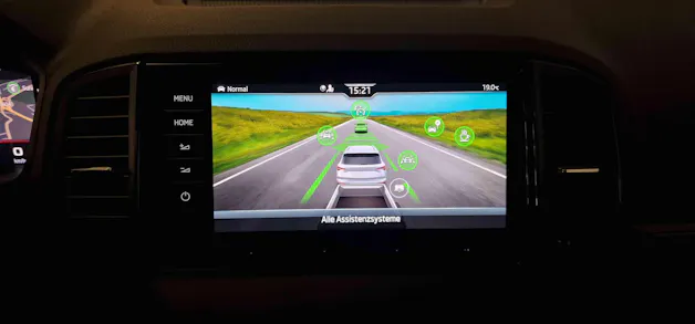 Škoda Karoq 2.0 TSI SportLine 4x4 DSG