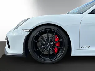 Porsche Cayman GT4