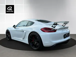 Porsche Cayman GT4