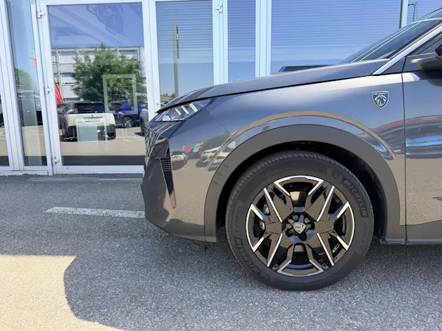 Peugeot 5008 145 Hybrid e-DCS6 GT