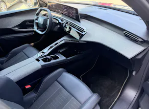 Peugeot 5008 145 Hybrid e-DCS6 GT