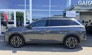 Peugeot 5008 145 Hybrid e-DCS6 GT