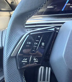 Peugeot 5008 145 Hybrid e-DCS6 GT