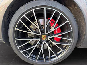 Porsche Cayenne GTS