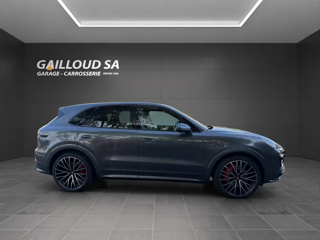Porsche Cayenne GTS