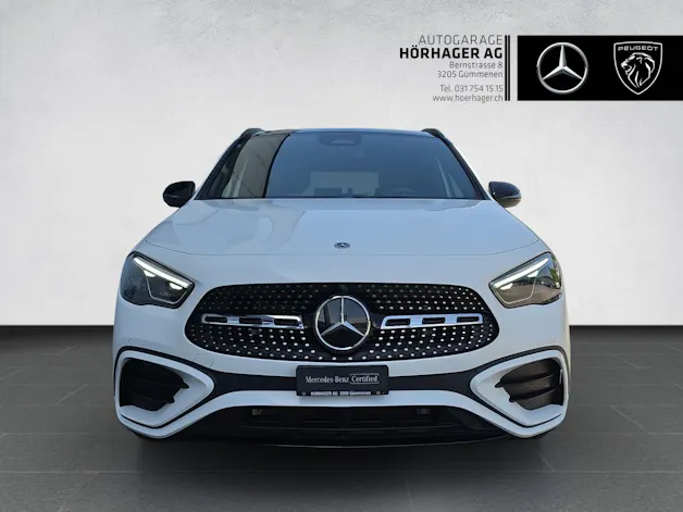 Mercedes-Benz GLA 220 4Matic 8G-DCT