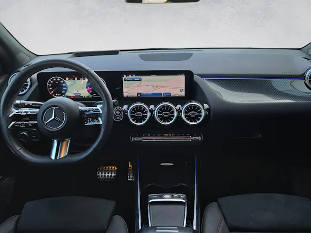 Mercedes-Benz GLA 220 4Matic 8G-DCT