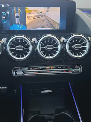 Mercedes-Benz GLA 220 4Matic 8G-DCT
