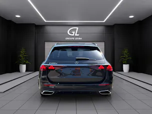 Mercedes-Benz E 220 d T 9G-Tronic
