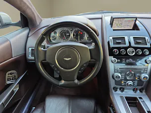 Aston Martin DB9 Touchtronic 2
