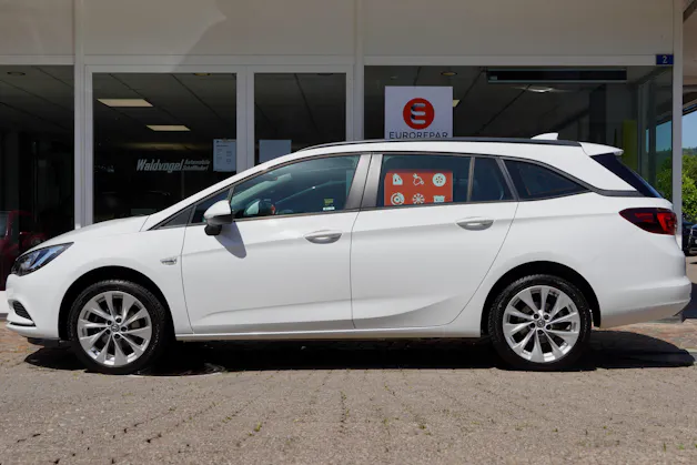 Opel Astra Sports Tourer 1.4i CNG Turbo Enjoy
