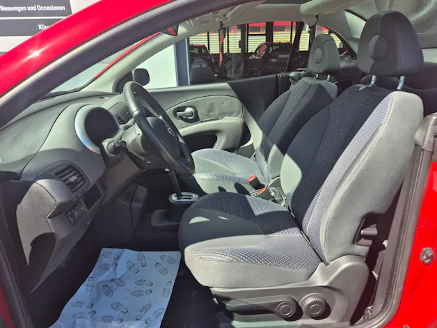 Nissan Micra C+C 1.6 acenta