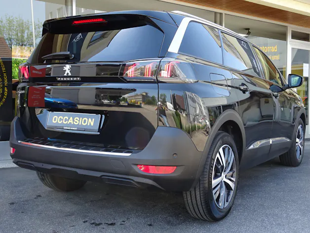 Peugeot 5008 1.2 Pure Tech Allure Pack EAT8