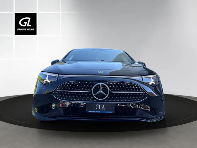 Mercedes-Benz CLA 180 8G-DCT