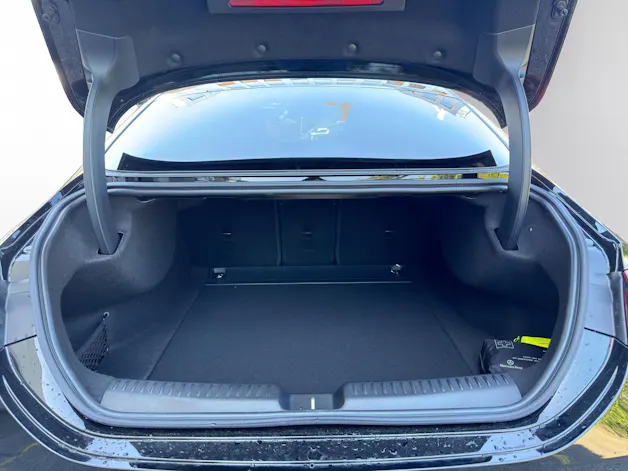 Mercedes-Benz CLA 180 8G-DCT