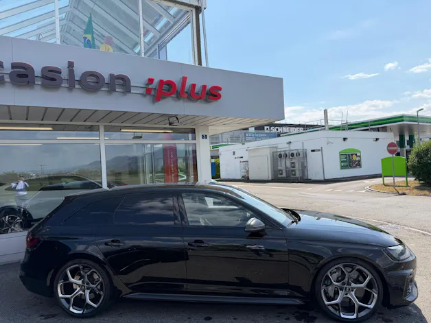 AUDI RS4 Avant 25 year edition quattro tiptronic