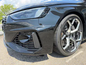 Audi RS4 Avant 25 year edition quattro tiptronic