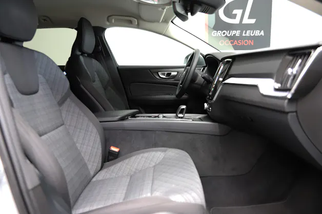 Volvo Volvo V60 Cross Country 2.0 B4 Core AWD