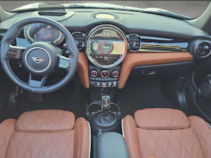 Mini Cabrio F57 1.5i Cooper