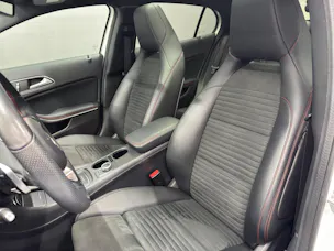 Mercedes-Benz GLA 250 Swiss Star AMG Line