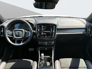 Volvo XC40 2.0 B5 MH R-Design AWD