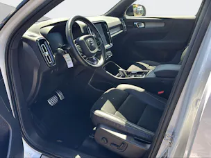 Volvo XC40 2.0 B5 MH R-Design AWD