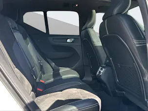 Volvo XC40 2.0 B5 MH R-Design AWD