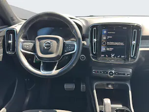 Volvo XC40 2.0 B5 MH R-Design AWD