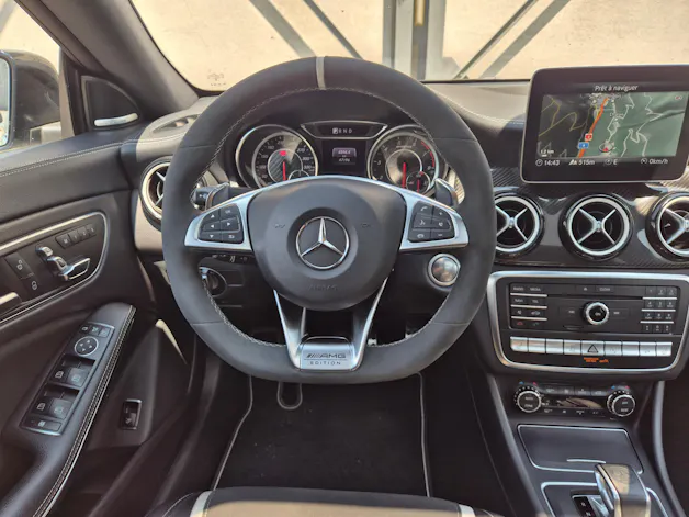 Mercedes-Benz CLA 45 AMG 4Matic Speedshift
