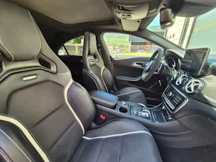 Mercedes-Benz CLA 45 AMG 4Matic Speedshift